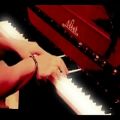 عکس پیانو نوازی بسیار زیبا...فریبرز لاچینی پاییز طلایی