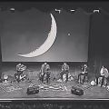 عکس کنسرت گروه فریاد.تصنیف باده پرستان.اهنگساز رسا رمضانی.خواننده ناصر رمضانی