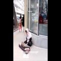 عکس نوازندگی دختر ایرانی در خیابان