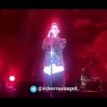 عکس اجرای زنده اهنگ انفرادی در کنسرت حمید هیراد