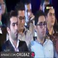 عکس اجرای اهنگ حسرت محمد اصفهانی در برنامه شب کوک