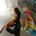 عکس ویولن از كارولین ادومیت - RiverDANCING Violinist