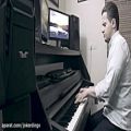 عکس اجرای آهنگ هشدار برای کبری 11 روی پیانو