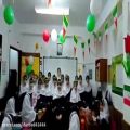 عکس اجرای سرود دانش آموزان پایه ششم به مناسبت شهادت حضرت فاطمه (س)