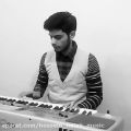 عکس حسین هلالی اجرای اهنگ ماه پیشونی هوروش باند