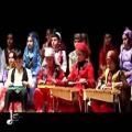 عکس آهنگ رشید خان با سازهای کودکانه