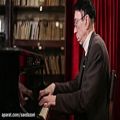 عکس دکتر شاهین فرهت اجرای پیانو با گفته هایی از استاد گرامی