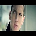 عکس موزیک ویدیو Eminem به نام Not Afraid