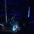 عکس 2CELLOS - The Trooper Overture [Live at Arena di Verona]