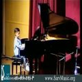 عکس اجرای آقای شایان جامه بزرگی در نهمین جشنواره آموزشگاه موسیقی سرو
