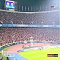 عکس اجرای محسن چاوشی در استادیوم فوتبال ( عاشق شدن)