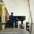 عکس نواختن پیانو در لابی مجلل هتل برج باران 2 مشهد