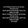 عکس Chandelier - Sia (lyrics)