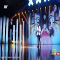 عکس اجرای قطعه ترکی «جیران» توسط «پارسا خائف» در فینال «عصر جدید»