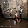عکس موسیقی از نوازندگان خیابانی در مترو مسکو