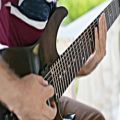 عکس نوازندگی گیتار الکتریک 8 سیم احسان کرامتی