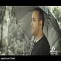 عکس موزیک ویدیو «داره بارون می باره» با صدای سینا سرلک