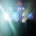 عکس آخرین خداحافظی مرتضی پاشایی روی صحنه کنسرت با طرفدارانش