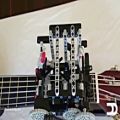عکس رباتی که گیتار می نوازد!!! | داور ملودی