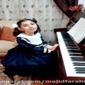عکس نوازندگی پیانو سنا مراد پور ( اجرای شماره 1 )