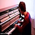 عکس موسیقی مرد عنکبوتی با پیانو