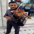 عکس اجرای زیبای آهنگ با ویولن از یک هنرمند ایرانی | کانال Licorice