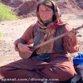 عکس نوازندگی توریست آلمانی در ایران