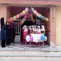عکس سرود در جشن 22 بهمن از مدرسه محدثه روستای چاله پل