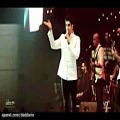 عکس اجرای زنده آهنگ «شیش» در کنسرت فرزاد فرزین