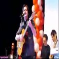 عکس کلیپ دیدنی از اجرای زنده محسن یگانه با گیتار در کنسرت
