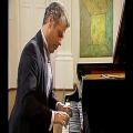 عکس پیانو از دانیل بارنبویم- Mozart Piano Sonata No.10 K330
