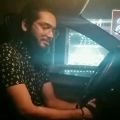 عکس علی علیزاده بهترین خواننده جون داخل ماشین همچین صدایی داره