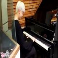 عکس پیانو زدن بم بم گات سون got7