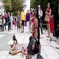 عکس اجرای فوق العاده خیابانی موسیقی فیلم آخرین (موهیکان)