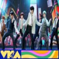 عکس اجرای آهنگ Dynamite بی‌تی‌اس BTS در مراسم Video Music Awards 2020