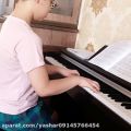 عکس پیانو زدن