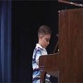عکس پیانو کودک-برسام وحیدی-رمانس بتهوون-پیمان جوکارشایگان