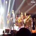 عکس اجرای زنده آهنگ نفس احسان خواجه امیری در کنسرت لس آنجلس