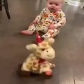 عکس رقص نوزاد با آهنگ بهنام بانی