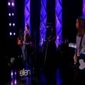 عکس اجرای زنده maroon 5 در برنامه الن