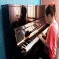 عکس آموزش پیانو کودک