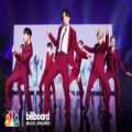 عکس اجرای آهنگ Dynamite از بی‌تی‌اس BTS در مراسم Billboard Music Awards 2020