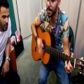 عکس اجرای آهنگ دوست دارم با گیتار در کنار سیروان