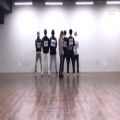 عکس رقص و اجرای آهنگ mic drop از گروه BTS