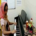 عکس پیانیست نابغه هلیا لشگری ۸ ساله - پیانو برای اعجوبه ۹۴