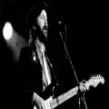 عکس اجرای زنده Eric Clapton Tears in heaven