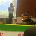 عکس اجرای زیبا احساسی آهنگ هنوزم چشمای تو با صدای حسین سعیدی