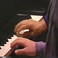 عکس تکنیک در پیانو - تقویت مچ دست چرخش و مقاومت