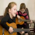 عکس آموزش گیتار کلاسیک|آموزش گیتار|گیتار کودکان( دینامیک و آکسان )