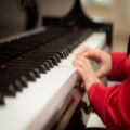 عکس آموزش پیانو|آموزش پیانو مقدماتی|آموزش پیانو کودکان( یادگیری میزان و ریتم )